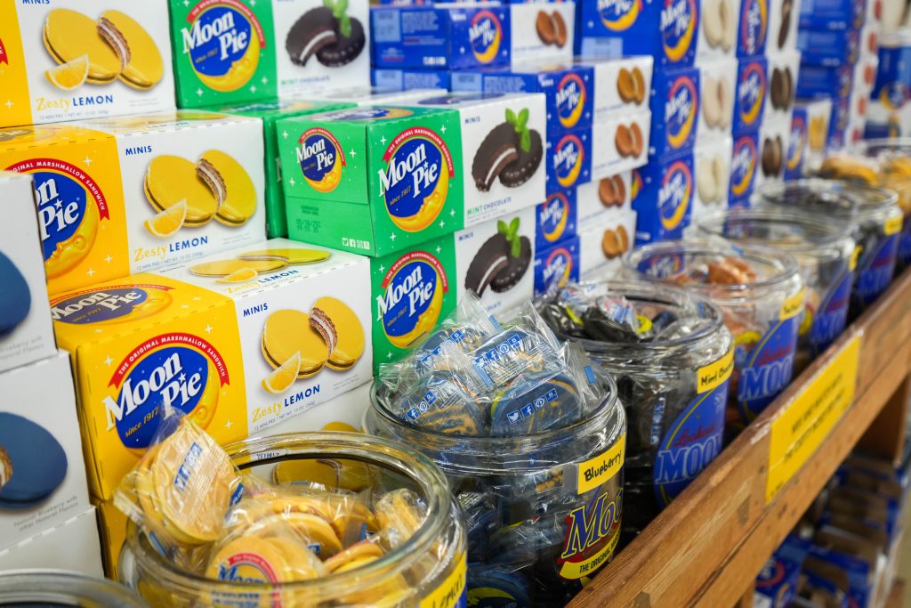 Moonpie General Store and Book Warehouse in the Smokies 